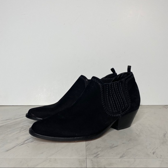 New! Schutz Jacqueline Low Profile Black Suede Bootie 6B - Picture 11 of 11